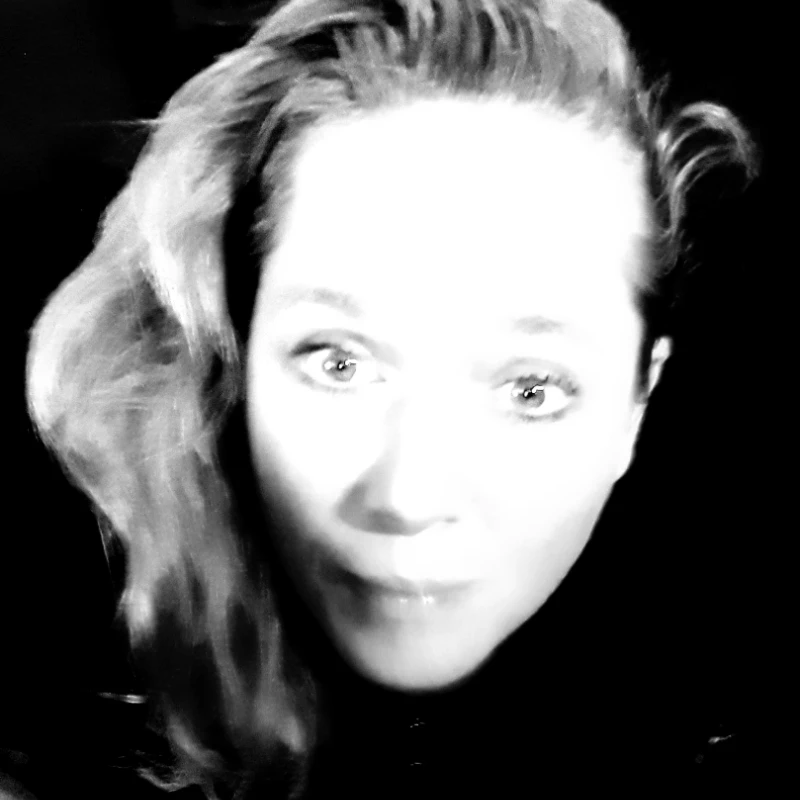 zoe_1978